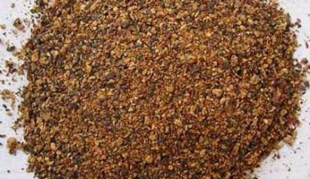 Rapeseed meal for animal feed