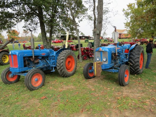 Farm Tractors 4WD, 2WD Massey