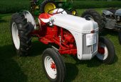 Farm Tractors 4WD, 2WD Massey