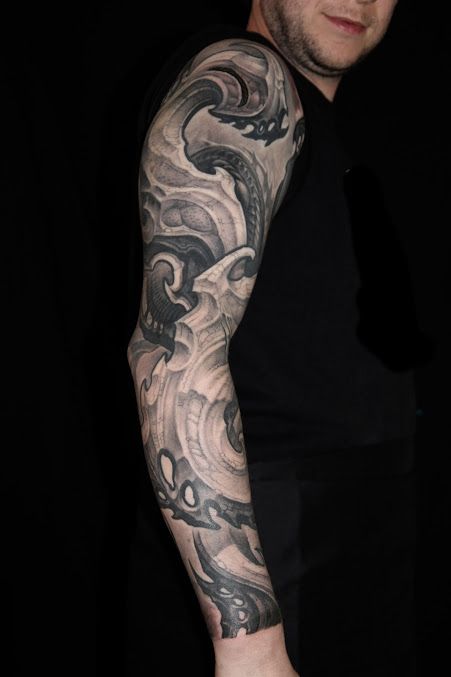 Never Say Die – Tattoo Studio